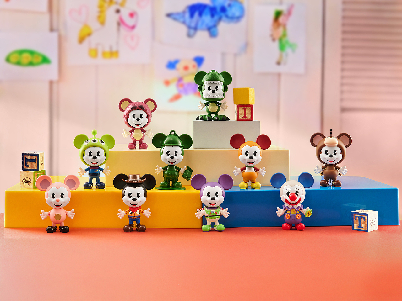 全案广告/泡泡玛特米奇皮克斯系列盲盒手办（图ZNDAwNzg5NDQ4） - 产品摄影 - 站酷设计师摄影师小可和老葛原创素材 - 站酷ZCOOL