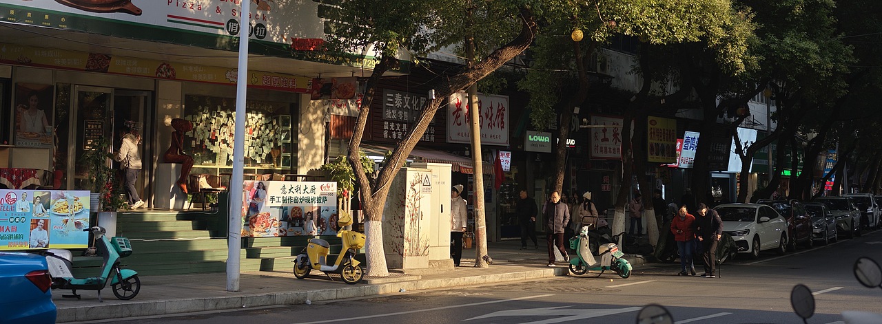 南昌印象.人文纪实。（图ZNDAwODQwOTAw） - 人文/纪实摄影 - 站酷设计师雨转多云不转晴原创素材 - 站酷ZCOOL