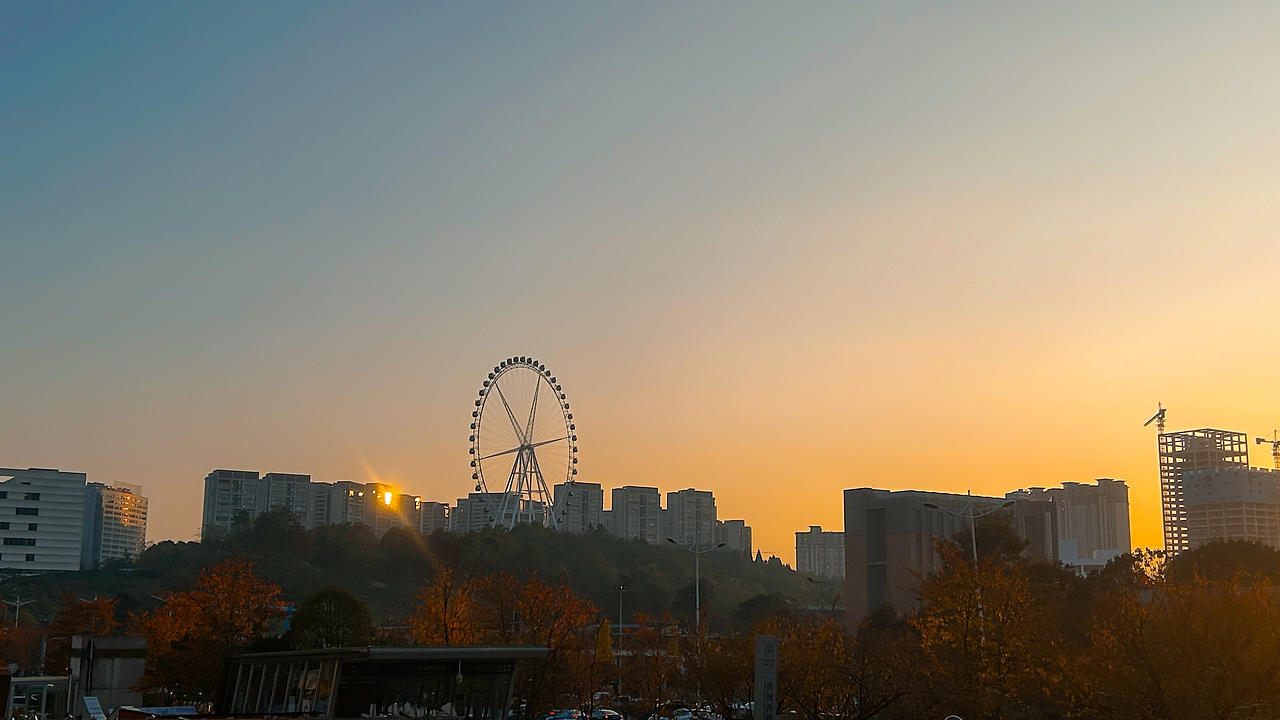 随拍，2025年“飞云集”手机摄影作品展示（图ZNDAwODc1ODM2） - 人文/纪实摄影 - 站酷设计师城南旧事yfy原创素材 - 站酷ZCOOL