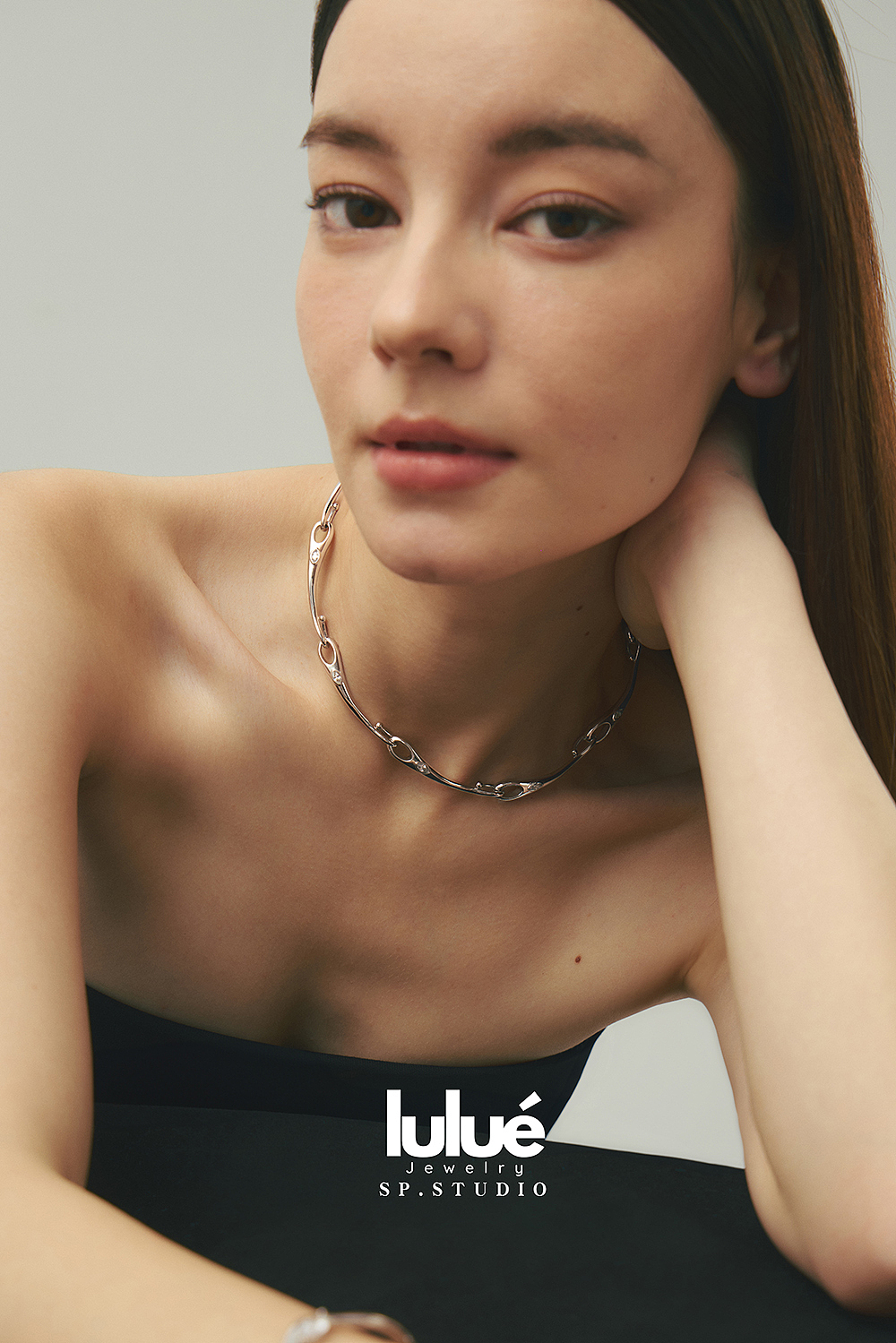 把“完美”戴在身上｜lulué的詩意珠寶?（圖ZNDAwODg3MzI0） - 人像攝影 - 站酷設(shè)計師拾璞文化原創(chuàng)素材 - 站酷ZCOOL