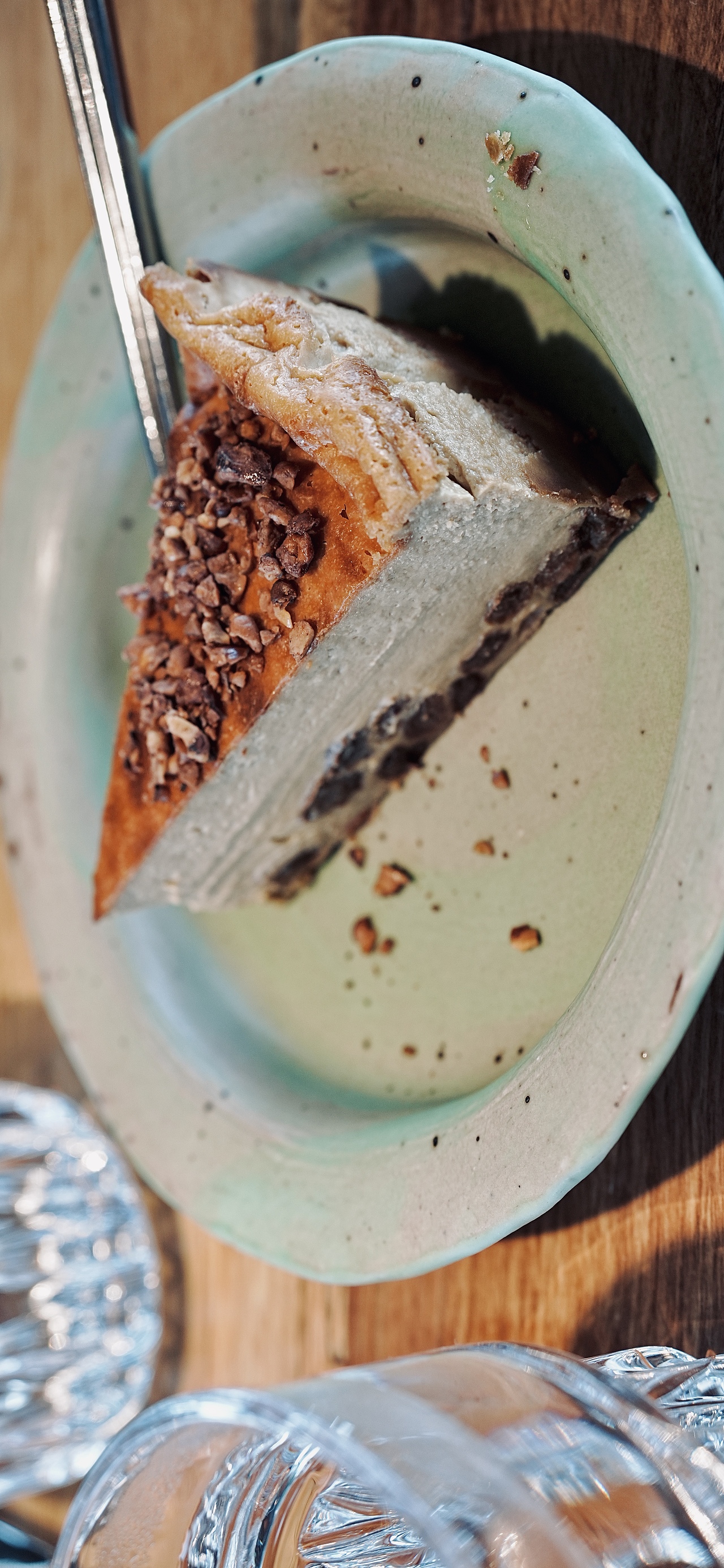 城中有座山（图ZNDAwODk2MzM2） - 环境/建筑摄影 - 站酷设计师活着就是意义原创素材 - 站酷ZCOOL