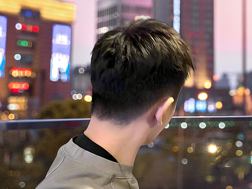 这才是男士专用洗发水该有的样子！控油12小时蓬松留香不扁塌，油腻男秒变型男！