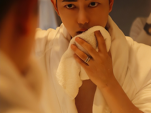 这才是男士专用洁面护肤套装该有的样子！洁面+护肤1套搞定，懒系男终于不用“叠罗汉”