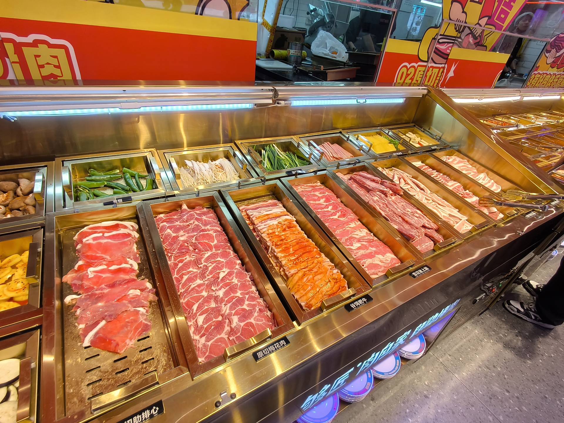 够匠肉自家自助烤肉，下一个现象级餐饮形态（图ZMTUzNTk2NDg=） - 资讯 - 站酷设计师小酷迪原创素材 - 站酷ZCOOL