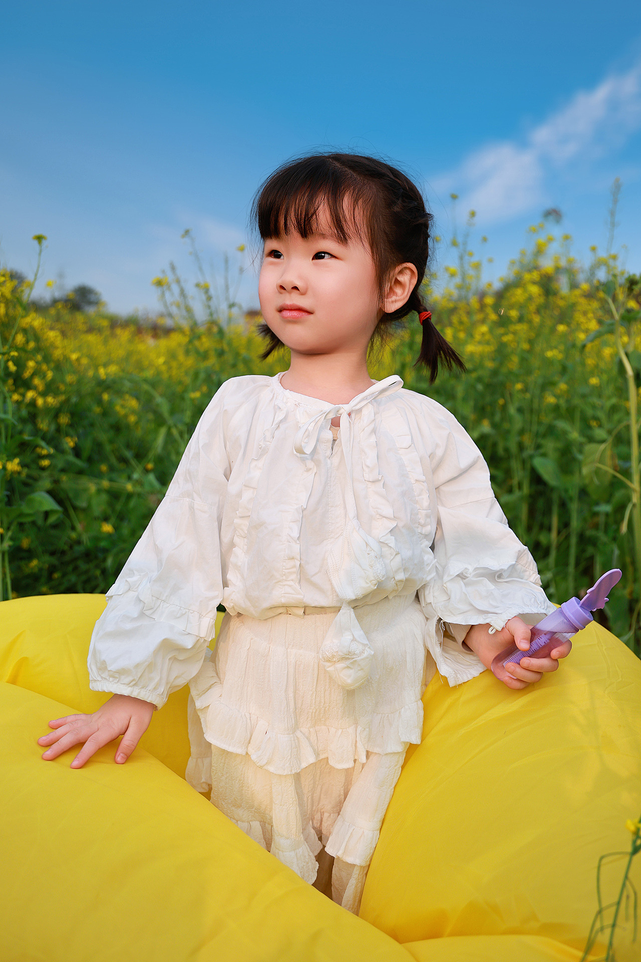 深圳的春天提前到来 油菜花田玩耍的小朋友（图ZNDAxMDQ5MjUy） - 人像摄影 - 站酷设计师摄影师杨涛原创素材 - 站酷ZCOOL