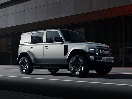 iCAR超级V23斩获2025“年度最成功车型设计大奖”