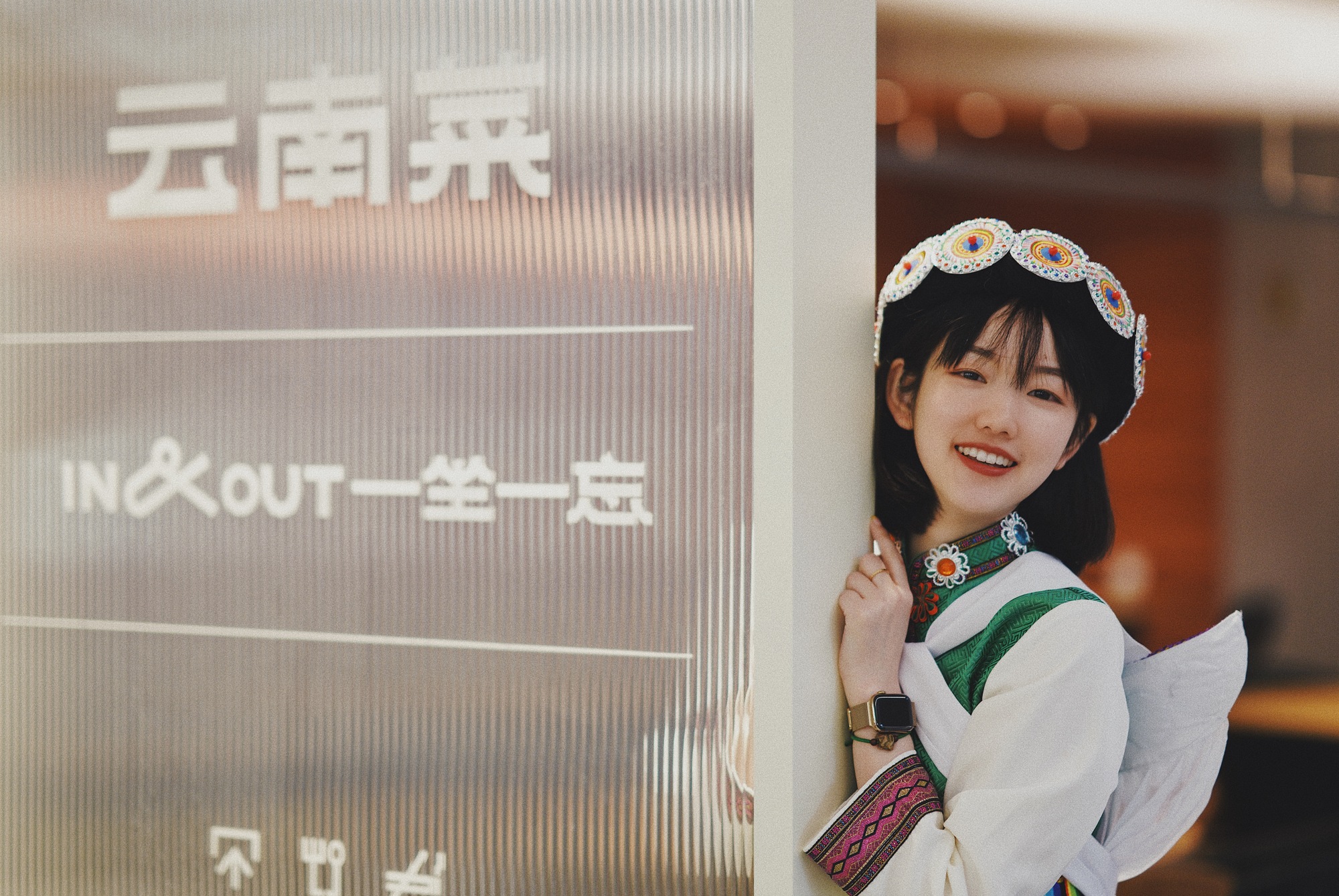 重温立入禁止一组五年前的作品“一坐一忘 IN&OUT”｜365天的好设计 NO.158（图ZMTUzNjMyNTY=） - 观点 - 站酷设计师365天的好设计原创素材 - 站酷ZCOOL