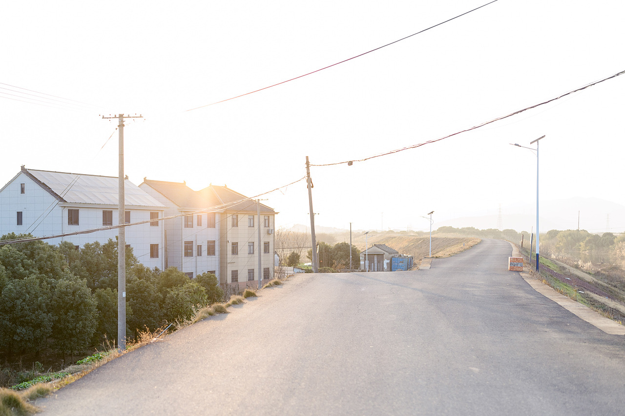 山里已经结冰了（图ZNDAxMTI3NDA0） - 环境/建筑摄影 - 站酷设计师洪小漩原创素材 - 站酷ZCOOL