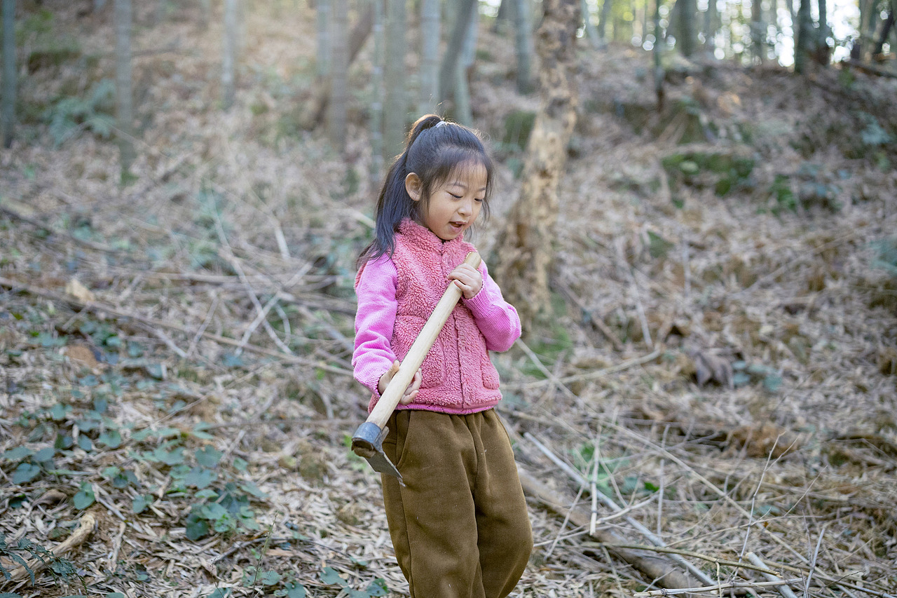 山里已经结冰了（图ZNDAxMTI3MzY0） - 环境/建筑摄影 - 站酷设计师洪小漩原创素材 - 站酷ZCOOL