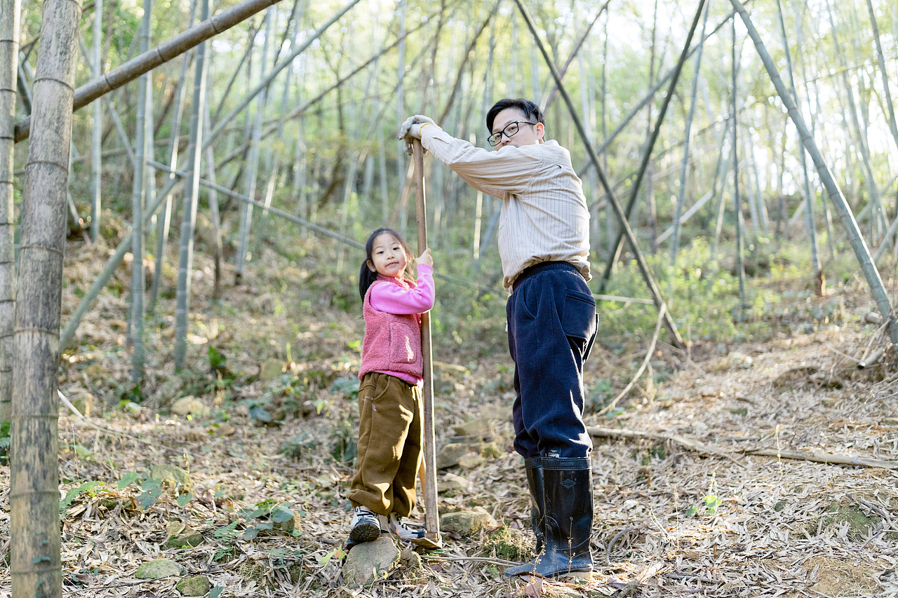 山里已经结冰了（图ZNDAxMTI3Mzc2） - 环境/建筑摄影 - 站酷设计师洪小漩原创素材 - 站酷ZCOOL