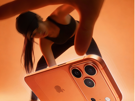 AIGC | IPHONE 17PRO 动态作品