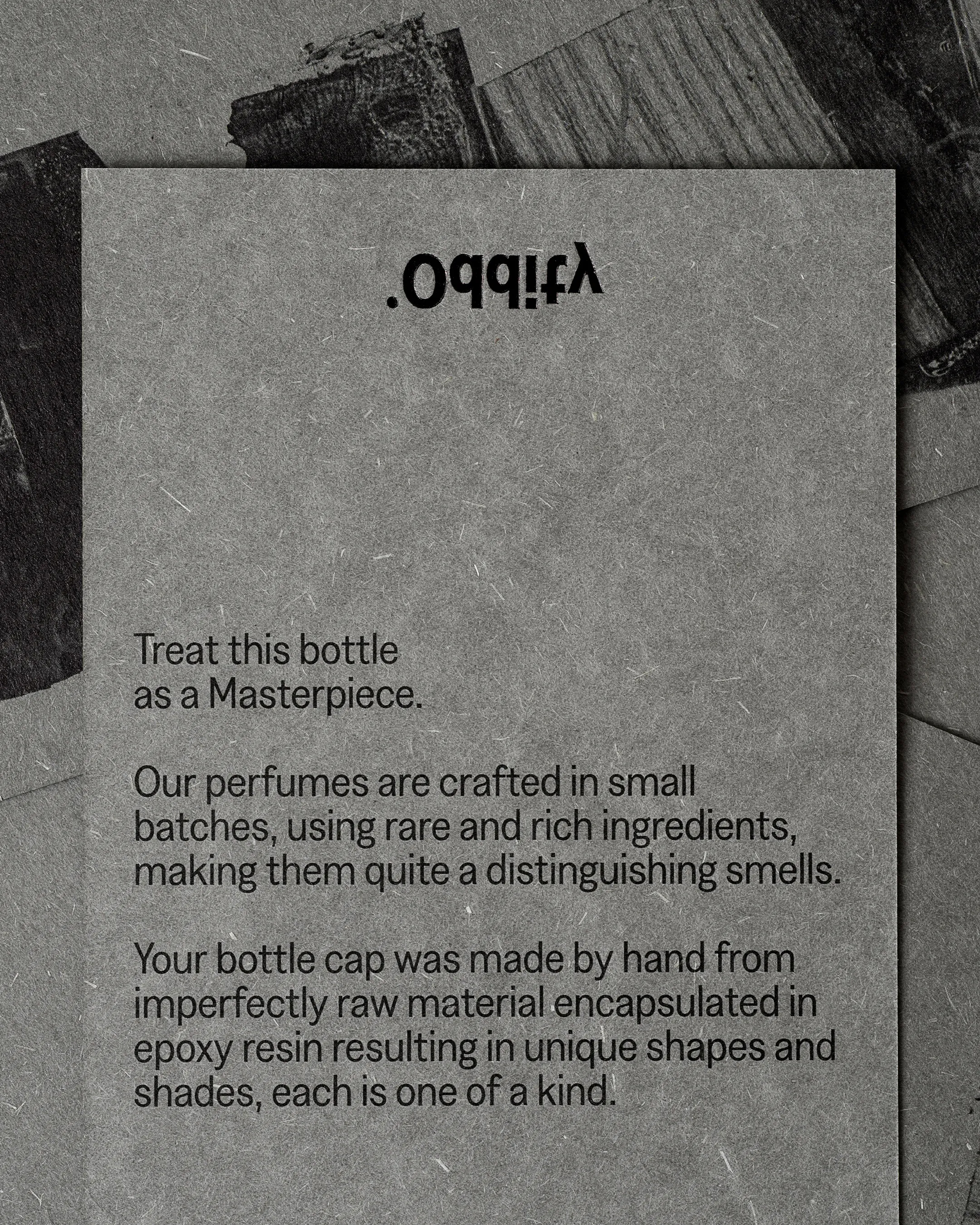 不完美之美-.Oddity Fragrance香水设计｜365天的好设计 NO.160（图ZMTUzNjU4MjQ=） - 观点 - 站酷设计师365天的好设计原创素材 - 站酷ZCOOL