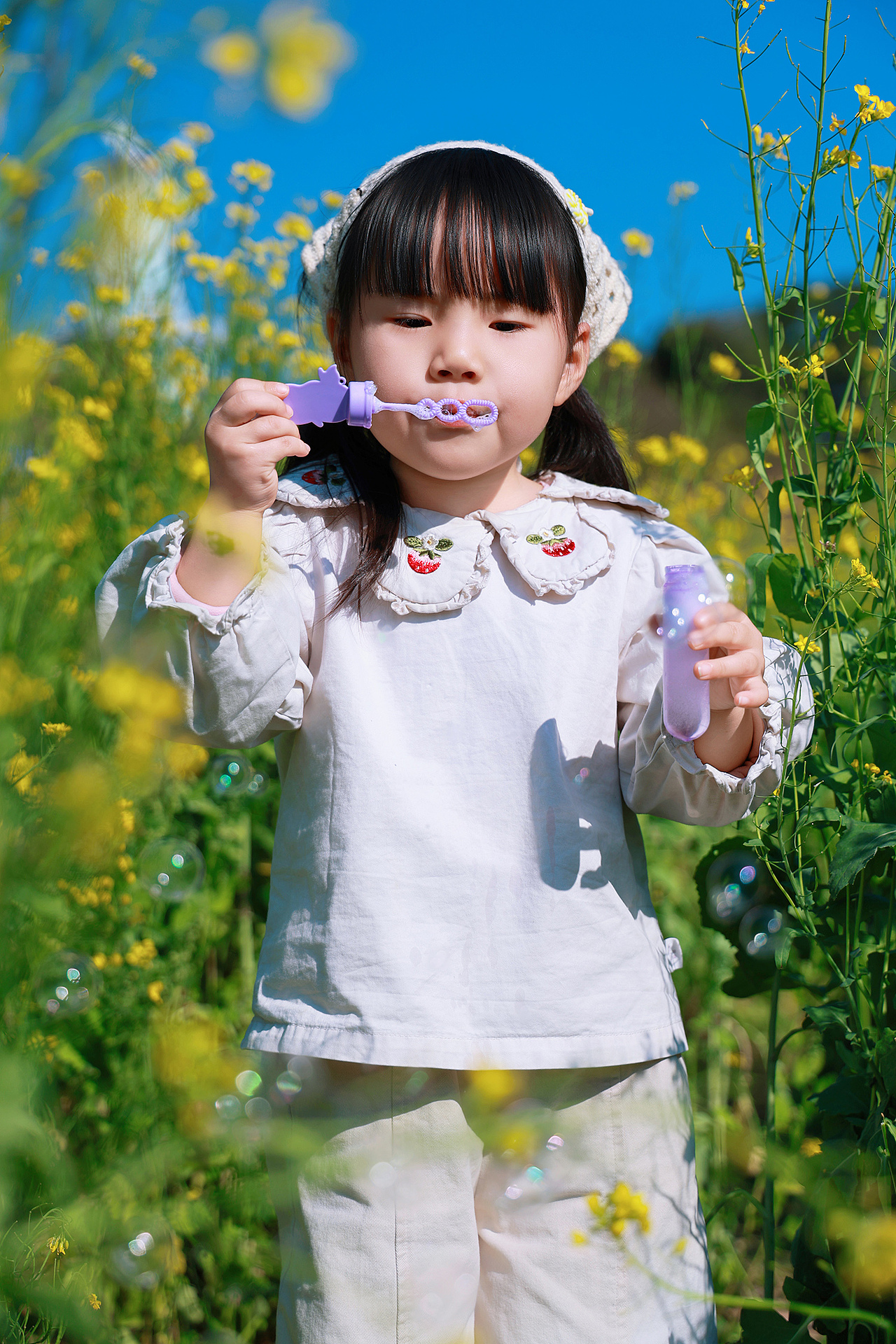 深圳凤凰山农趣谷油菜花田小朋友和妈妈的亲子时光（图ZNDAxMzQwNDg4） - 人像摄影 - 站酷设计师摄影师杨涛原创素材 - 站酷ZCOOL