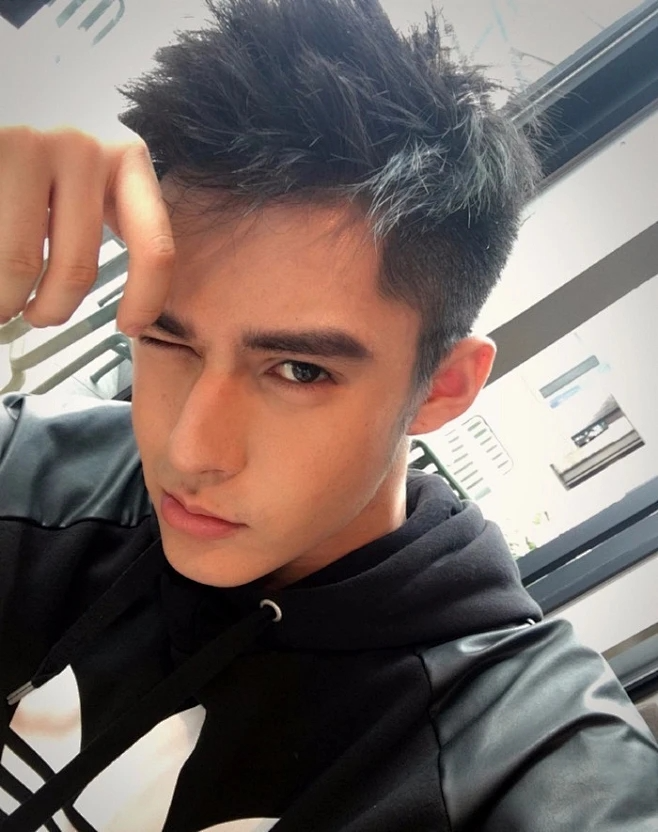 被问爆链接！男士洗面奶油皮用28天——同事以为我换了贵妇洁面，清爽不紧绷YYDS！（图ZMTUzNzA4OTI=） - 资讯 - 站酷设计师来这个世界看看原创素材 - 站酷ZCOOL