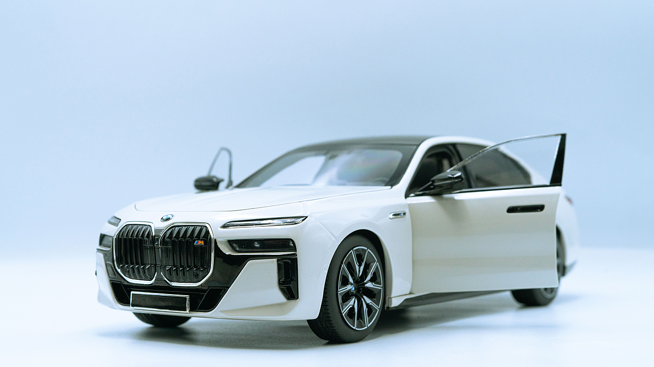 BMW i7 M70 G70 MINICHAMPS 1:18（图ZNDAxNDQ0MDAw） - 其他摄影 - 站酷设计师饭饭饭樊原创素材 - 站酷ZCOOL