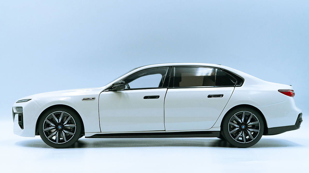 BMW i7 M70 G70 MINICHAMPS 1:18（图ZNDAxNDQ0MDg0） - 其他摄影 - 站酷设计师饭饭饭樊原创素材 - 站酷ZCOOL