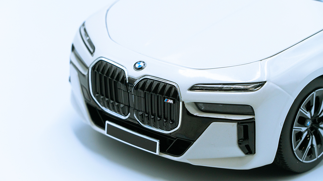 BMW i7 M70 G70 MINICHAMPS 1:18（图ZNDAxNDQ0MTA4） - 其他摄影 - 站酷设计师饭饭饭樊原创素材 - 站酷ZCOOL