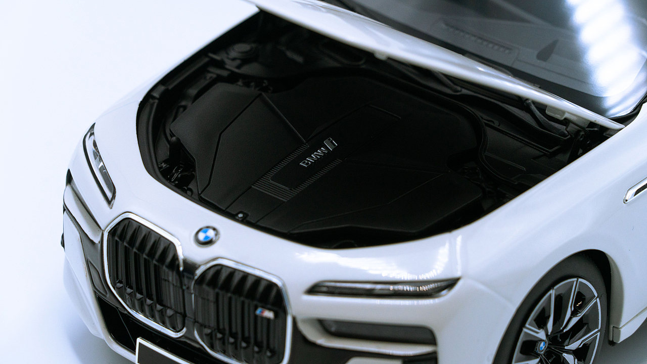 BMW i7 M70 G70 MINICHAMPS 1:18（图ZNDAxNDQ0MTI0） - 其他摄影 - 站酷设计师饭饭饭樊原创素材 - 站酷ZCOOL