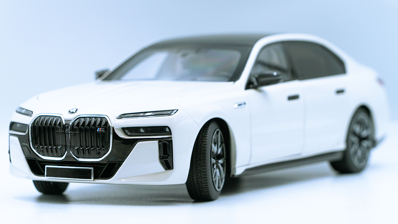 BMW i7 M70 G70 MINICHAMPS 1:18（图ZNDAxNDQ0Mjk2） - 其他摄影 - 站酷设计师饭饭饭樊原创素材 - 站酷ZCOOL