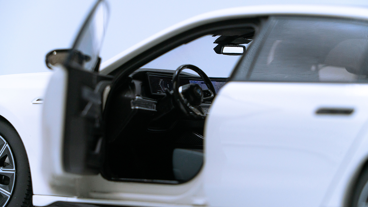 BMW i7 M70 G70 MINICHAMPS 1:18（图ZNDAxNDQ0Mjg0） - 其他摄影 - 站酷设计师饭饭饭樊原创素材 - 站酷ZCOOL