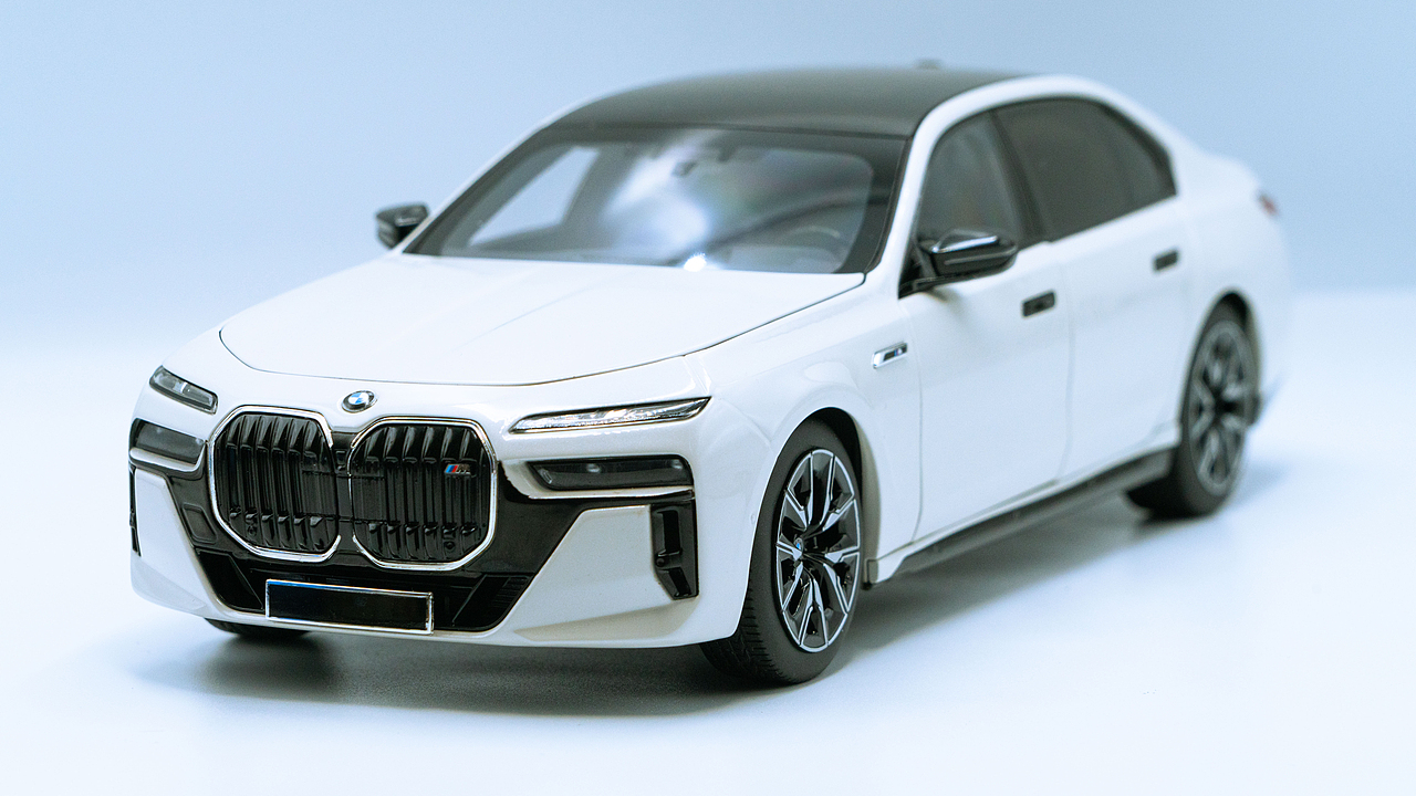 BMW i7 M70 G70 MINICHAMPS 1:18（图ZNDAxNDQ0MzM2） - 其他摄影 - 站酷设计师饭饭饭樊原创素材 - 站酷ZCOOL