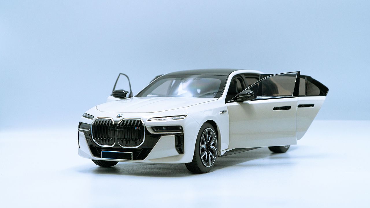 BMW i7 M70 G70 MINICHAMPS 1:18（图ZNDAxNDQ0MzI4） - 其他摄影 - 站酷设计师饭饭饭樊原创素材 - 站酷ZCOOL