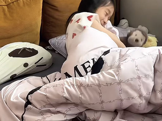 高能量小学生日常（个人主页-ZNzMwNDg5MTY=） - 短片 - 站酷设计师Z132325373原创素材 - 站酷ZCOOL