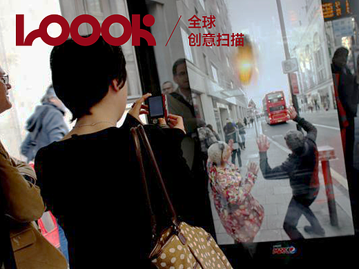 你绝对想不到的 科技公交站牌