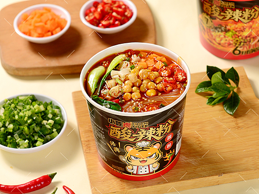 桶装酸辣粉拍摄|电商美食造型速食摄影|×郑州密斯杨