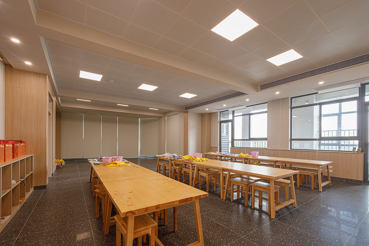 湛江君临小学 学校场地照片（图ZNDAxNzY4Njg4） - 环境/建筑摄影 - 站酷设计师阿波摄影原创素材 - 站酷ZCOOL