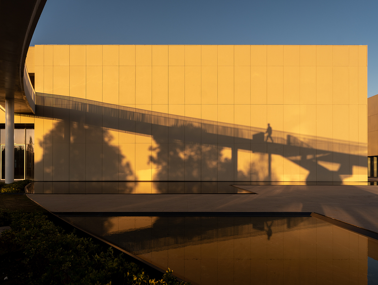 中国雕塑学会艺术馆 / 北京中德行建筑设计（图ZNDAxNzc3MDI4） - 建筑设计 - 站酷设计师TOPIA图派视觉原创素材 - 站酷ZCOOL