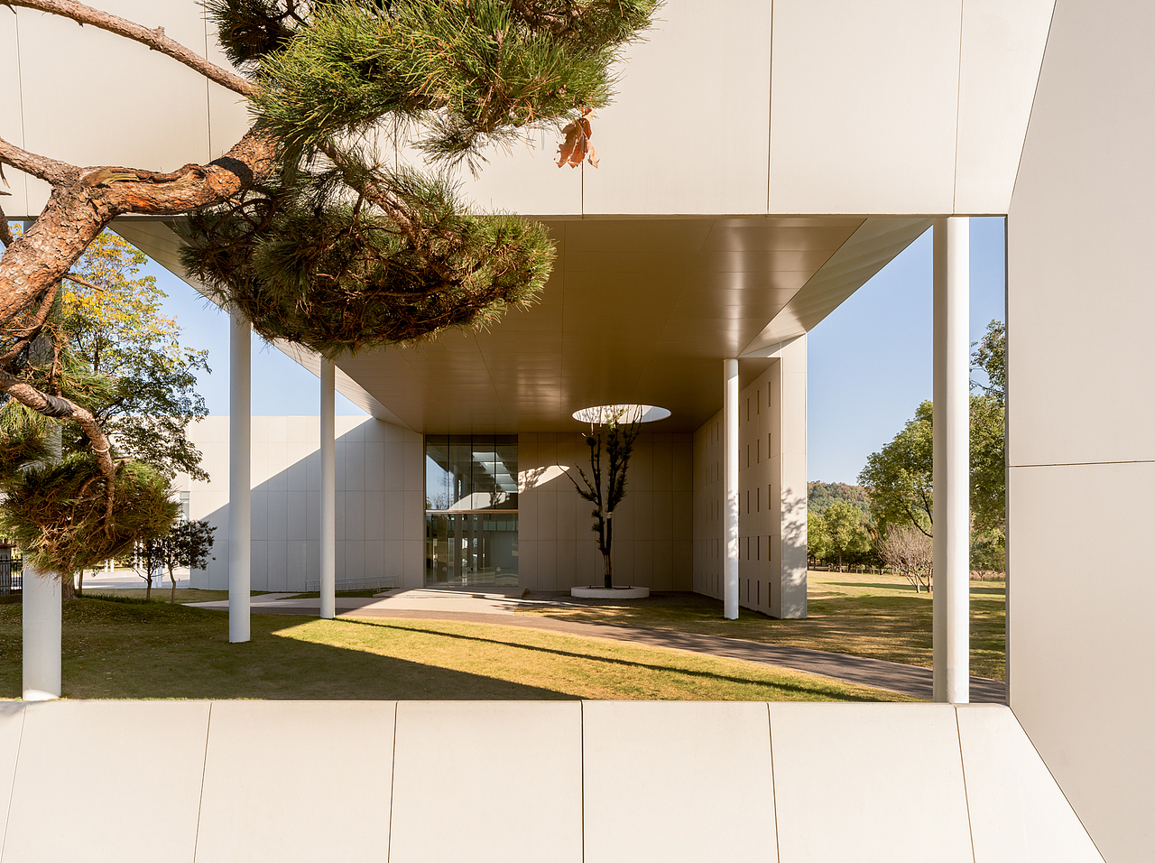 中国雕塑学会艺术馆 / 北京中德行建筑设计（图ZNDAxNzc3MDUy） - 建筑设计 - 站酷设计师TOPIA图派视觉原创素材 - 站酷ZCOOL