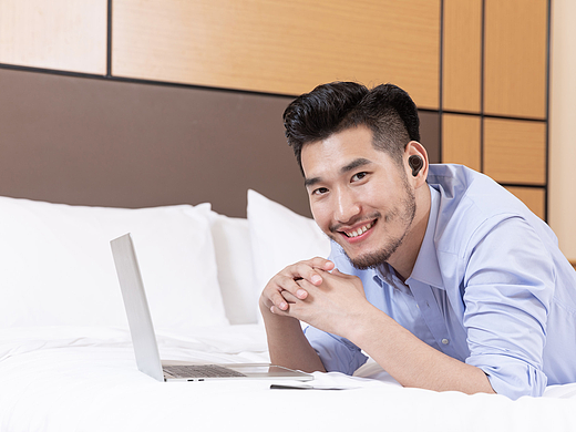 真·无线Hi-Fi！览邦LaiPods Pro+把“CD级音质”戴在耳朵上，世界只剩歌声