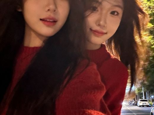 路灯下的发光发丝