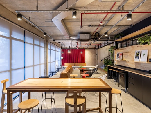 办公楼装修：从底层广场到屋顶花园 构建立体社交办公体