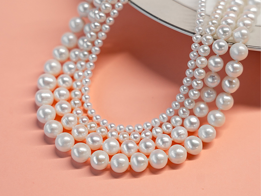 珍珠項(xiàng)鏈拍攝修圖（個人主頁-ZNzMwODg4MjQ=） - 修圖/后期 - 站酷設(shè)計師冷色調(diào)KZ原創(chuàng)素材 - 站酷ZCOOL