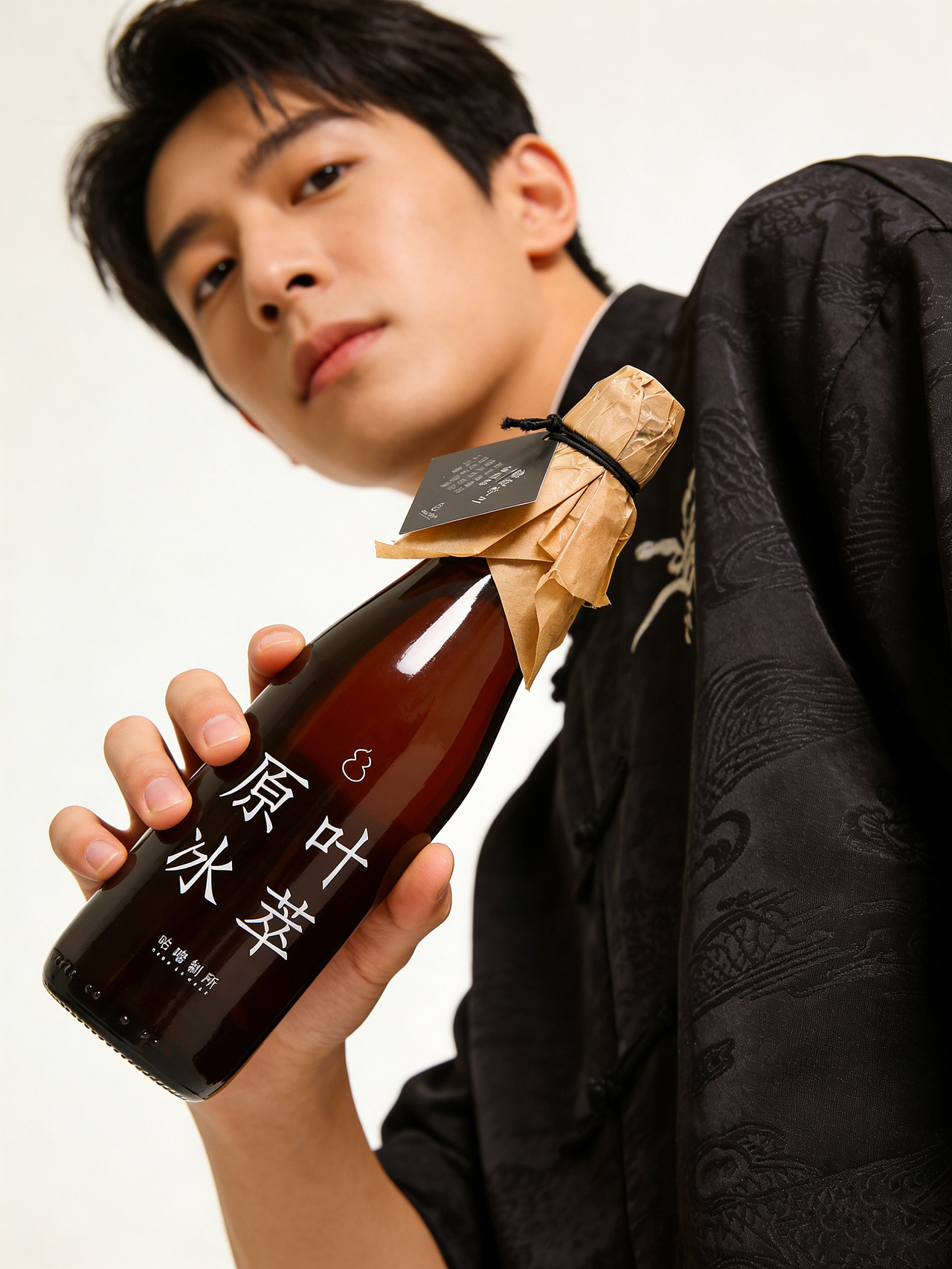 AIGC实拍➕Ai摄影结合｜茶饮形象片拍摄（图ZNDAyMDU0MzQw） - AI作品 - 站酷设计师萘良计画原创素材 - 站酷ZCOOL