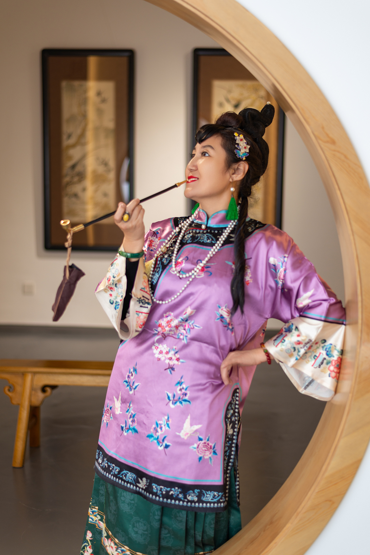 满工绣花鸟，珠翠映流年（图ZNDAyMDk3MjEy） - 人像摄影 - 站酷设计师独立摄影师险峰原创素材 - 站酷ZCOOL