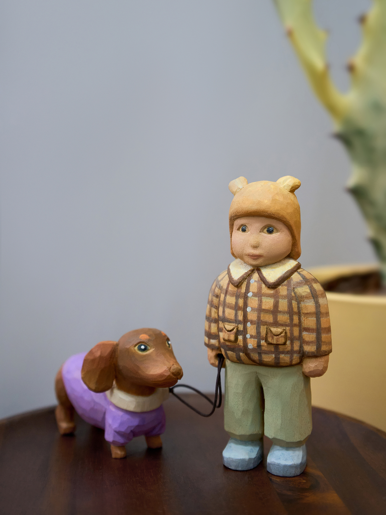 小木雕|和寵物狗一起散步（圖ZNDAyMTMzMzUy） - 其他手工藝 - 站酷設(shè)計(jì)師樹(shù)點(diǎn)木作原創(chuàng)素材 - 站酷ZCOOL