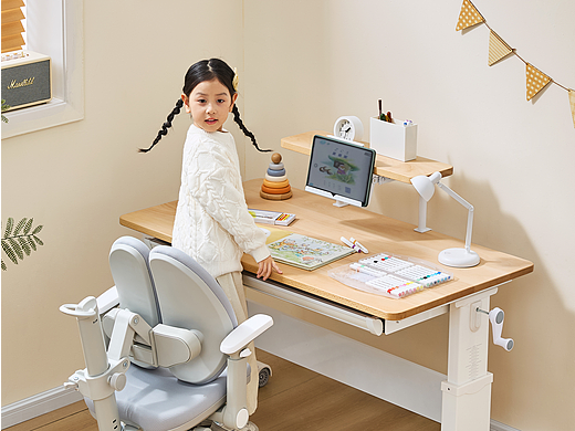 儿童学习桌学习椅拍摄