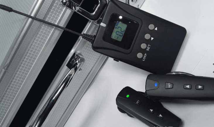 穹游无线导游讲解器：让每一次出行，都听得尽兴（图ZNDAyMTU4MzMy） - 电子产品 - 站酷设计师穹游语音导览原创素材 - 站酷ZCOOL