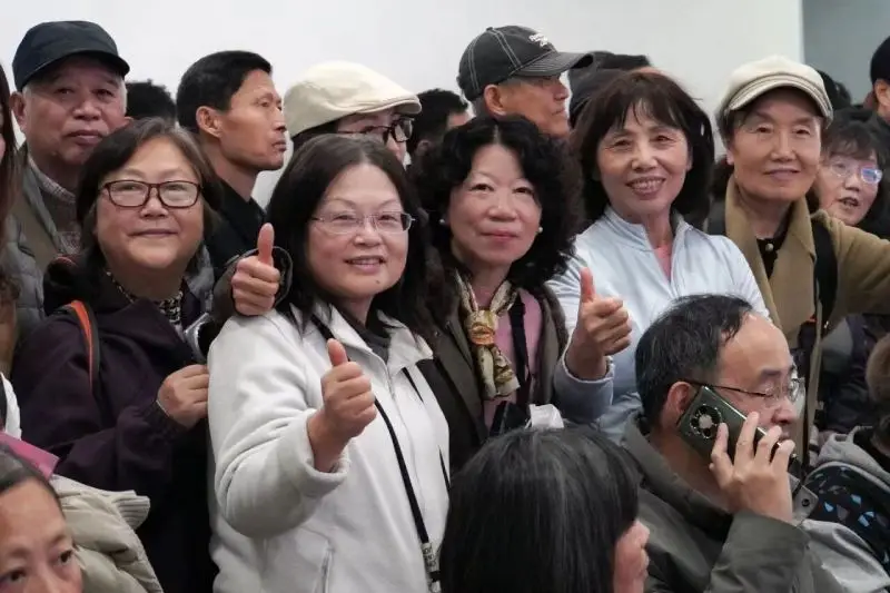 抽象唯一,中美抽象艺术交流展在上海隆重举行(图ZMTUzOTgxNjg=) - 资讯 - 站酷设计师壹号观察原创素材 - 站酷ZCOOL