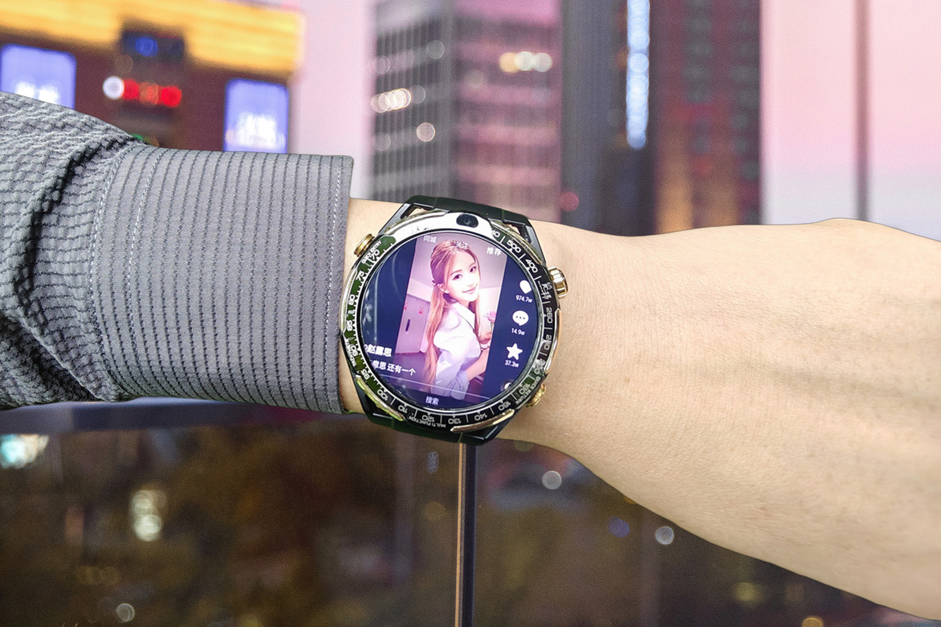 腕上长了个“AI大脑”？览邦Watch Ultra实测：能聊天会办事，响应快过对象！（图ZMTU0MDA3MTY=） - 资讯 - 站酷设计师来这个世界看看原创素材 - 站酷ZCOOL