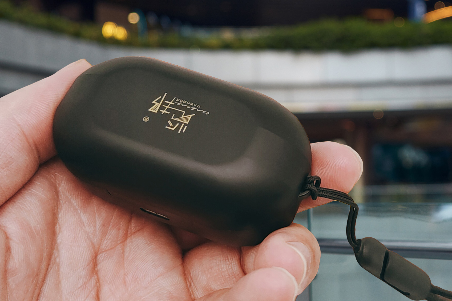 一戴上头，世界静了！览邦LaiPods Pro+：CD级纯净音质，通勤路上专属你的“静音舱”（图ZMTU0MDE1NTI=） - 资讯 - 站酷设计师来这个世界看看原创素材 - 站酷ZCOOL