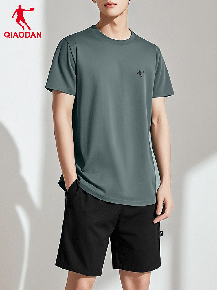 【AI】AI人像应用 早期AI模拟T恤棚拍（图ZNDAyMzI5MDgw） - 电商 - 站酷设计师MISSCHENDESIGN原创素材 - 站酷ZCOOL