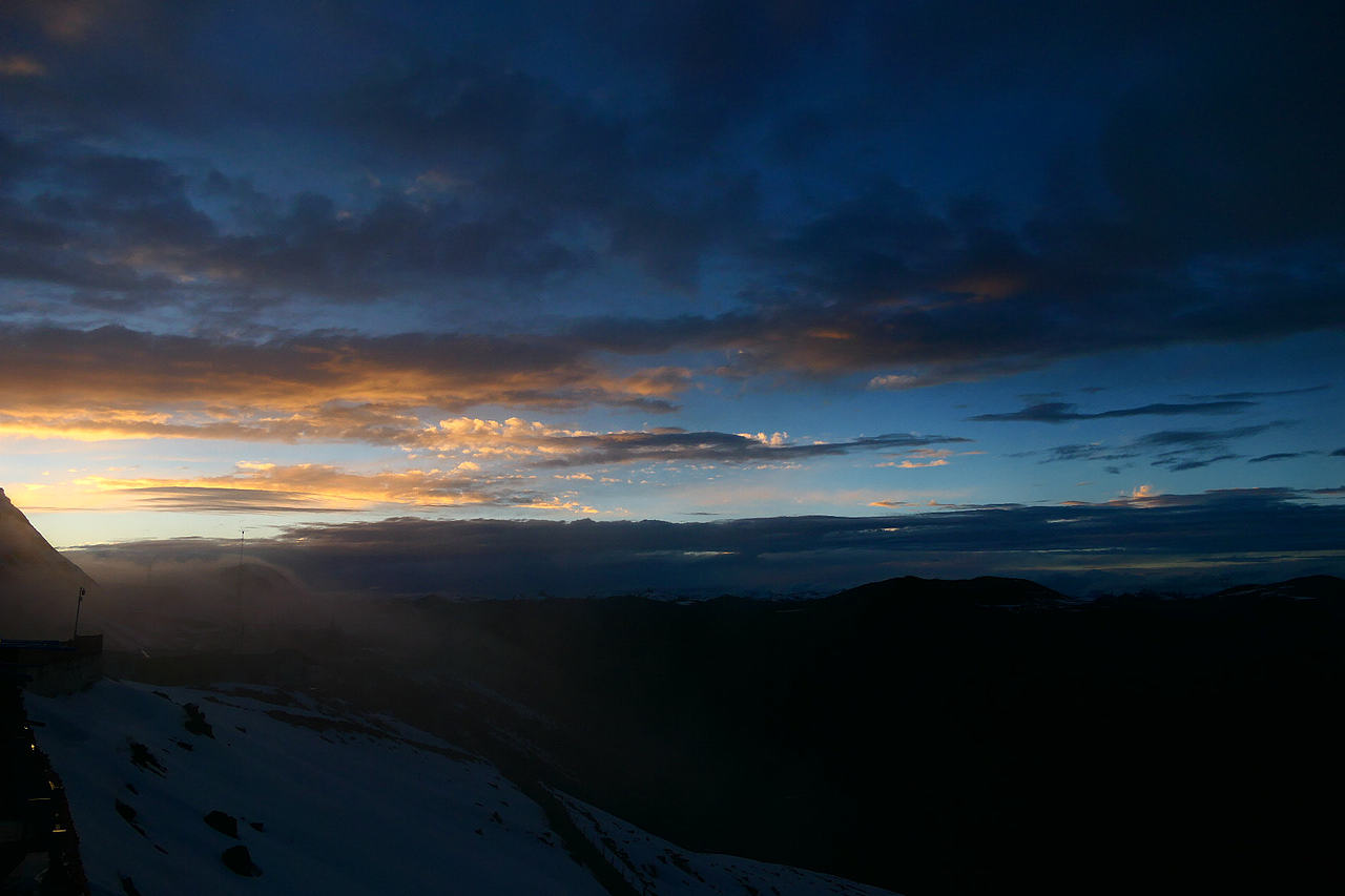 夕阳（图ZNDAyMzQ3OTI4） - 宣传片 - 站酷设计师wn赤子原创素材 - 站酷ZCOOL