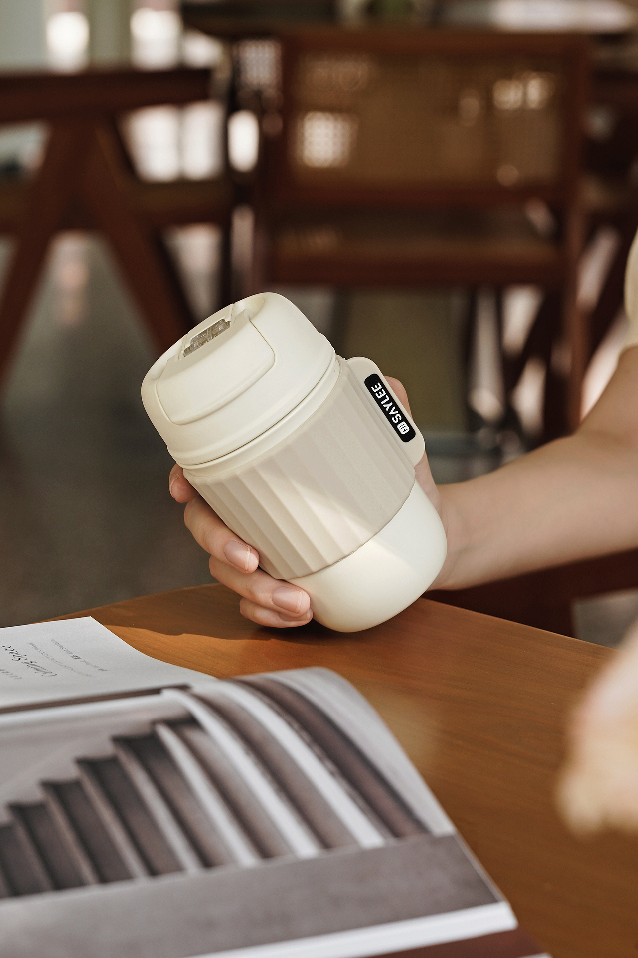 一些女性保温杯合集（图ZNDAyMzk4NDY4） - 产品摄影 - 站酷设计师Violet9527原创素材 - 站酷ZCOOL