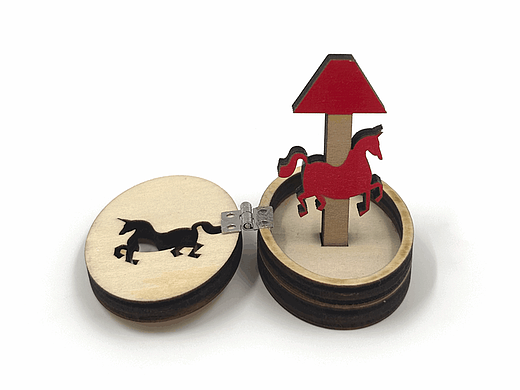 caHorsel 2026旋轉(zhuǎn)木馬（個人主頁-ZNzMxMzQ3NDg=） - 其他手工藝 - 站酷設(shè)計師電子奶油原創(chuàng)素材 - 站酷ZCOOL