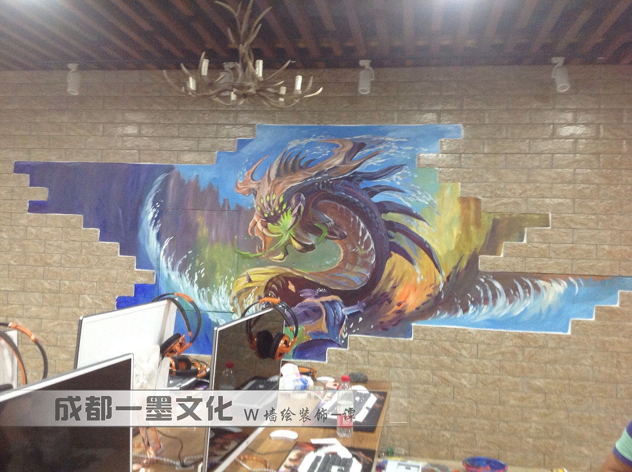 成都墙绘，网咖装修（图ZNDAyNDA4OTEy） - 绘画 - 站酷设计师壁画墙绘原创素材 - 站酷ZCOOL