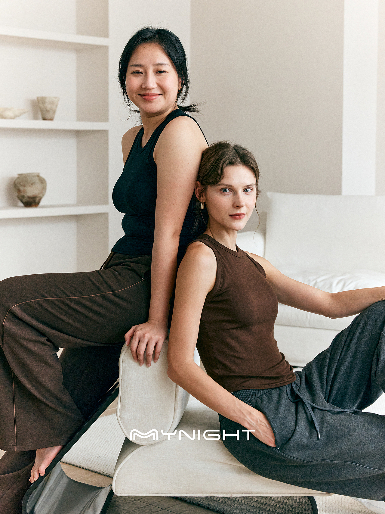 美奈川｜Mynight2025秋冬品牌形象大片（图ZNDAyNDU2MTY4） - 时尚/艺术摄影 - 站酷设计师摄影师李清凯原创素材 - 站酷ZCOOL